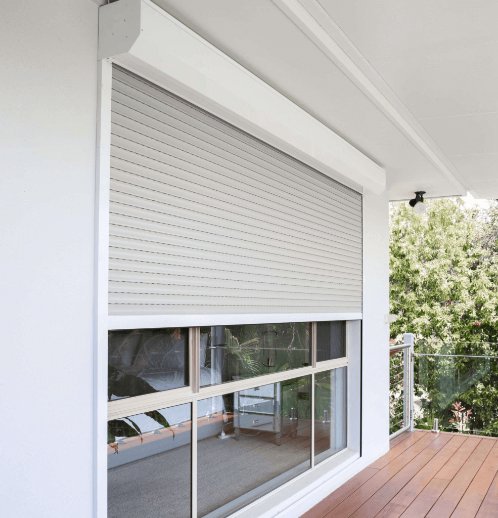 Система алуминиеви щори за вграден
                                            монтаж